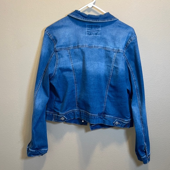 Wax Jean Women’s Button Down Cropped Blue Denim Jacket SZ 2XL - Picture 10 of 12